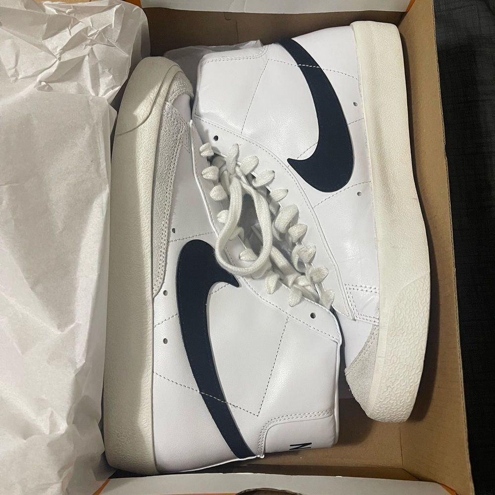 Nike Blazer Mid 77 M 8.5/W 10 - Picture 5 of 5